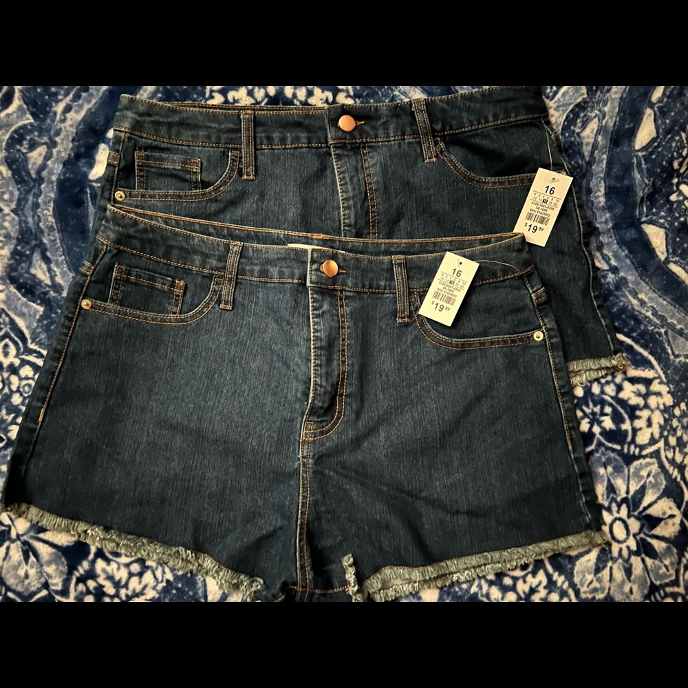 Charolette Russe Jean Shorts